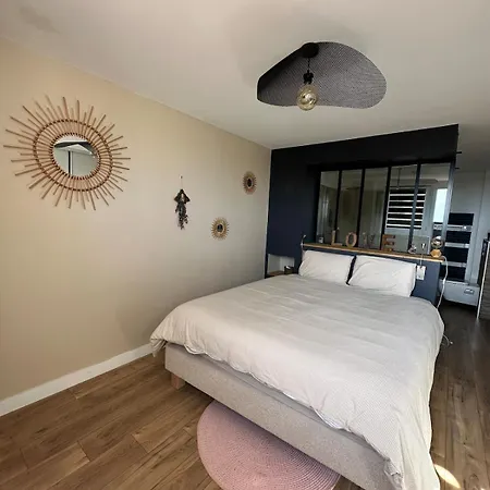 Superbe Avec Piscine 度假居 *