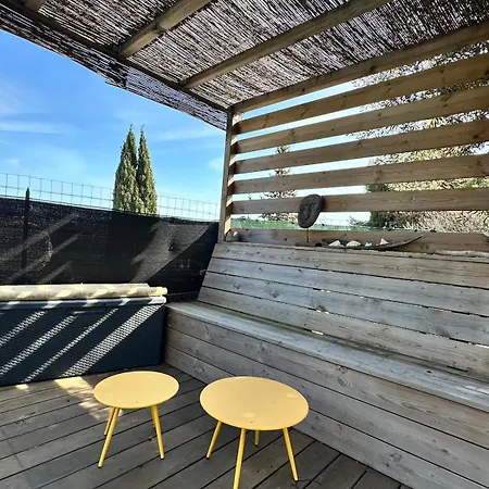Superbe Avec Piscine 度假居 *